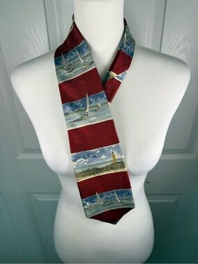 Vintage Y2K Nautica 100% Silk
Tie Nautical Sailboats
Lighthouse Ocean
